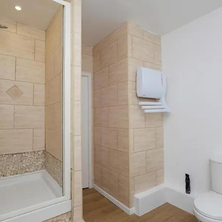 A 10 Min De La Gare Saint-Quentin (Aisne)