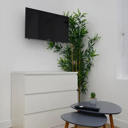 A 10 Min De La Gare Saint-Quentin (Aisne)